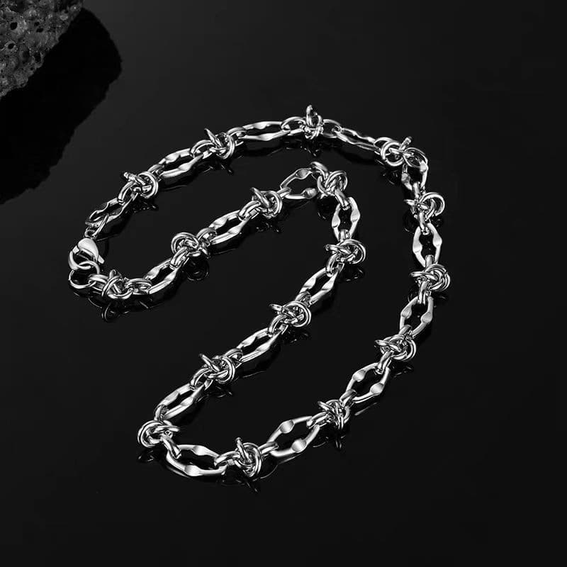Necklace Men Necklace Hip Hop Cuban Chain Hip-Hop Personality Titanium Steel Non-Fading Knotted Necklace For Men Trendy Basic Street Style Niche High