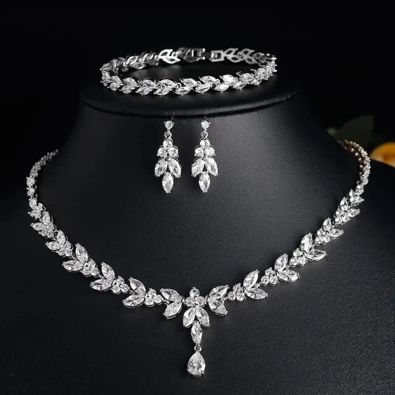 Wedding Jewelry Sets Uilz Exquisite Leaf Dangle Earring Set for Women Party Accessories Zircon Drop Earrings Necklace