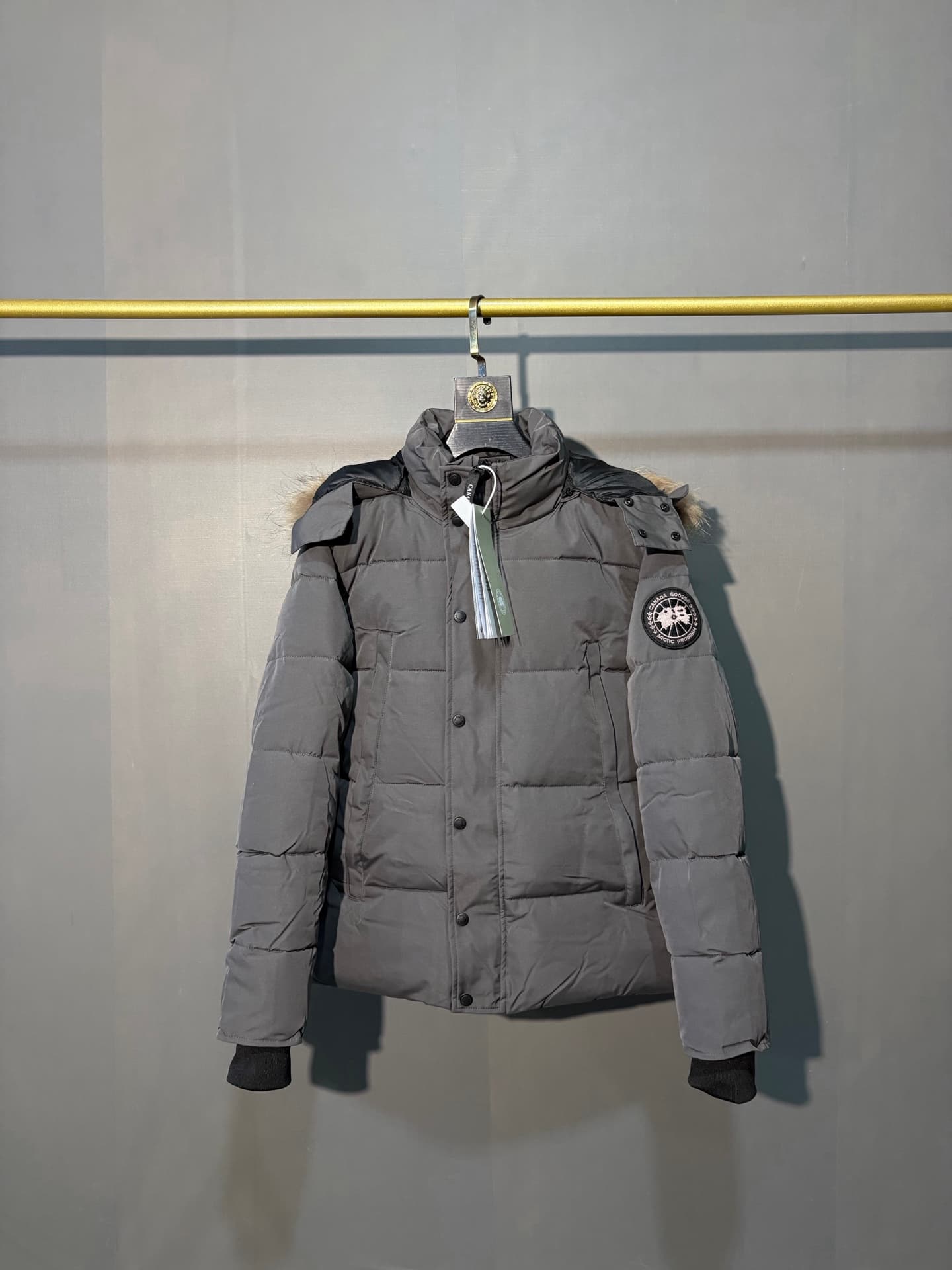 C A N A D A G O O S E, Doudoune, Grise, Modèle Automne-Hiver, Classique et Élégante, Chaude et Confortable, Unisexe