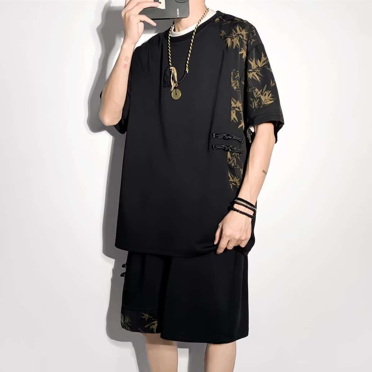 Men's Summer Outfit – Breathable T-Shirt & Relaxed Shorts Set (M-4XL, Black/Beige)​