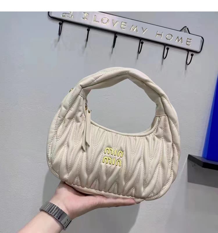 MIU – sac sous les bras Portable pour femmes, sac pliable en nuage, mode coréenne, boulettes, sac à dents de lune, nouvelle collection 2023