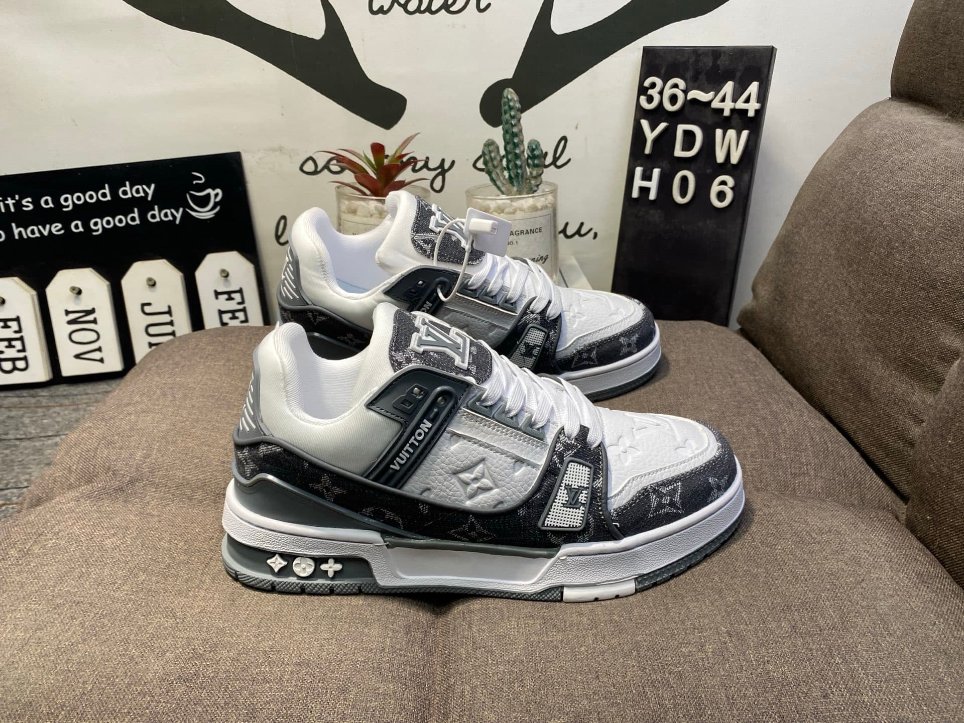 Tenue Burberr Influencer Campus, semelle antidérapante Dot Matrix, semelle ondulée résistante à l'usure, chaussures printemps-automne