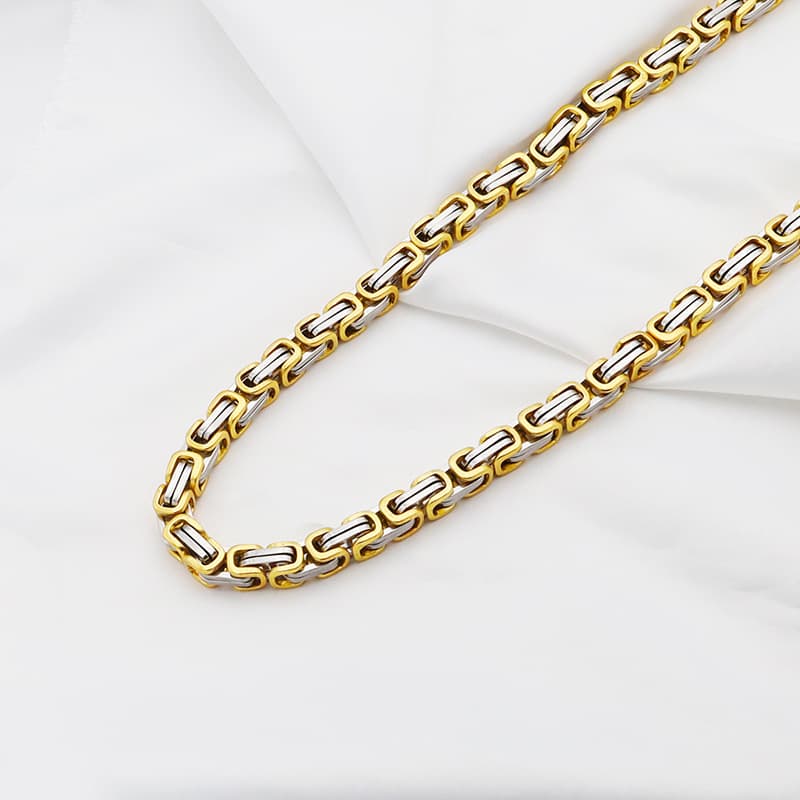 Hip Hop Cuban Chain Byzantine Square Buckle Back Chain Trendy Men's Imperial Chain Titanium Steel Necklace