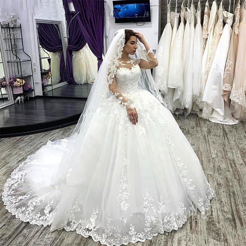 Women's wedding dress bride whitening slim high waist pregnant woman simple small tail