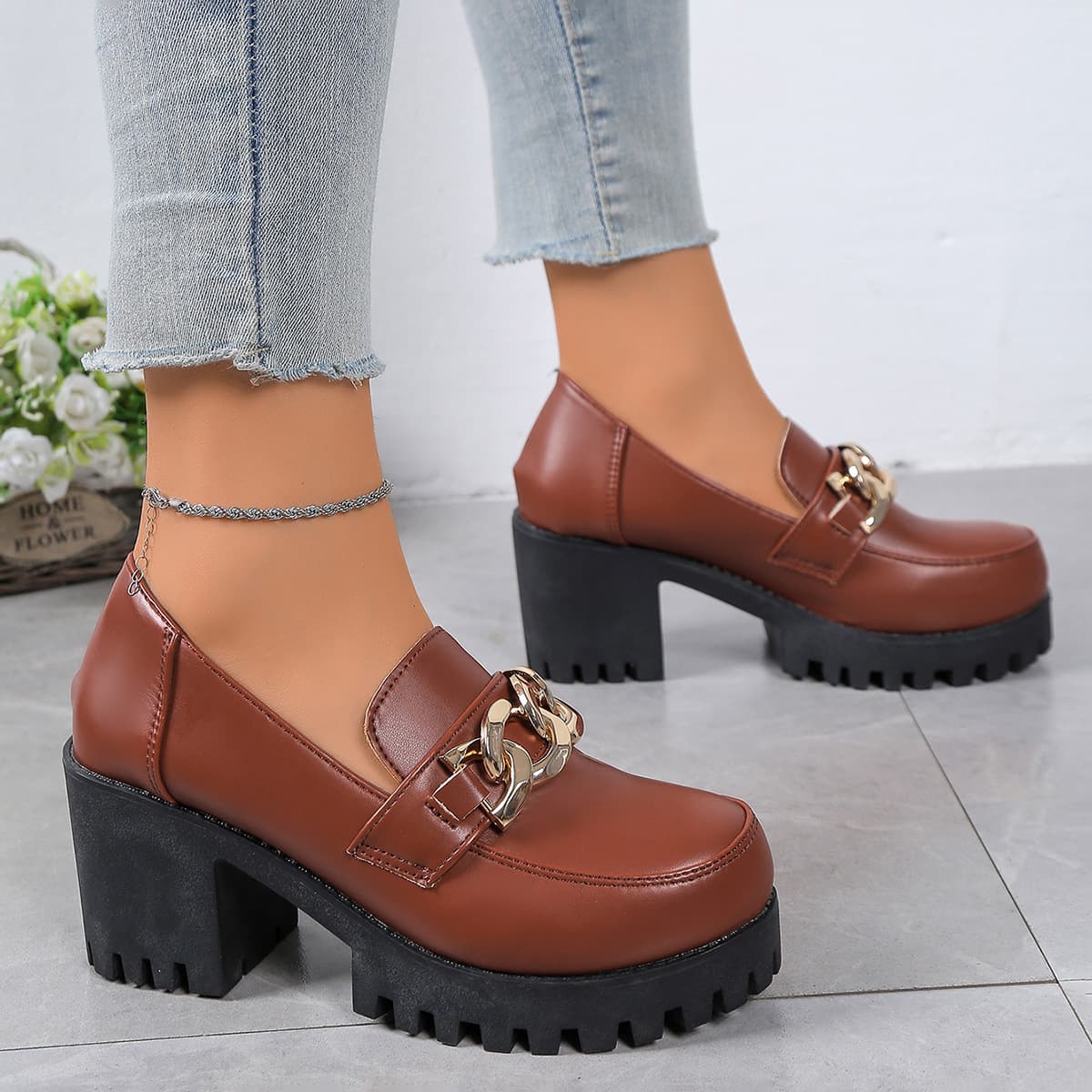Women's Plus Size Platform Loafers Black Round Toe Chunky Heels British Style Low Top Dress Shoes PU Material Rubber Sole