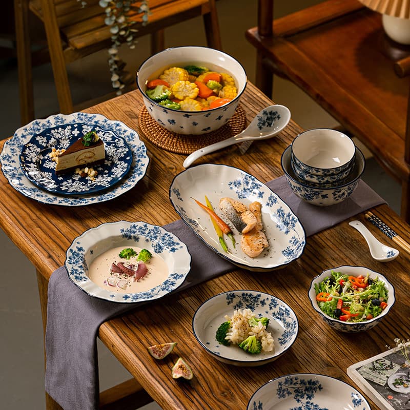 Exquisite Chinese Blue & White Porcelain Dinnerware Set - Handcrafted Ceramic Bowl & Chopsticks Collection With Under-glaze Painting,