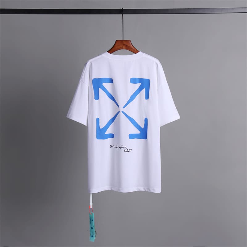 L'expérience de longue date de l'utilisation du ruban adhésif OFF avec impression de flèche OW T-shirt à manches courtes pour homme, coupe ample,