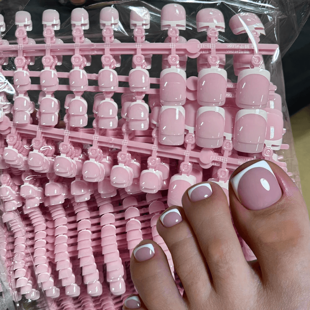 120pcs Short Square False Toe Nail Tips Pink French Soft Gel Press On Toenails White Edge Fake Toe Nails Full Cover Toe Nail Tip