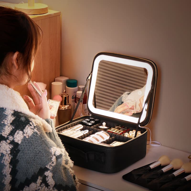 Family Organizer Large Capacity Cosmetic Bag With Light And Mirror Detachable Partition Portable Travel Bag