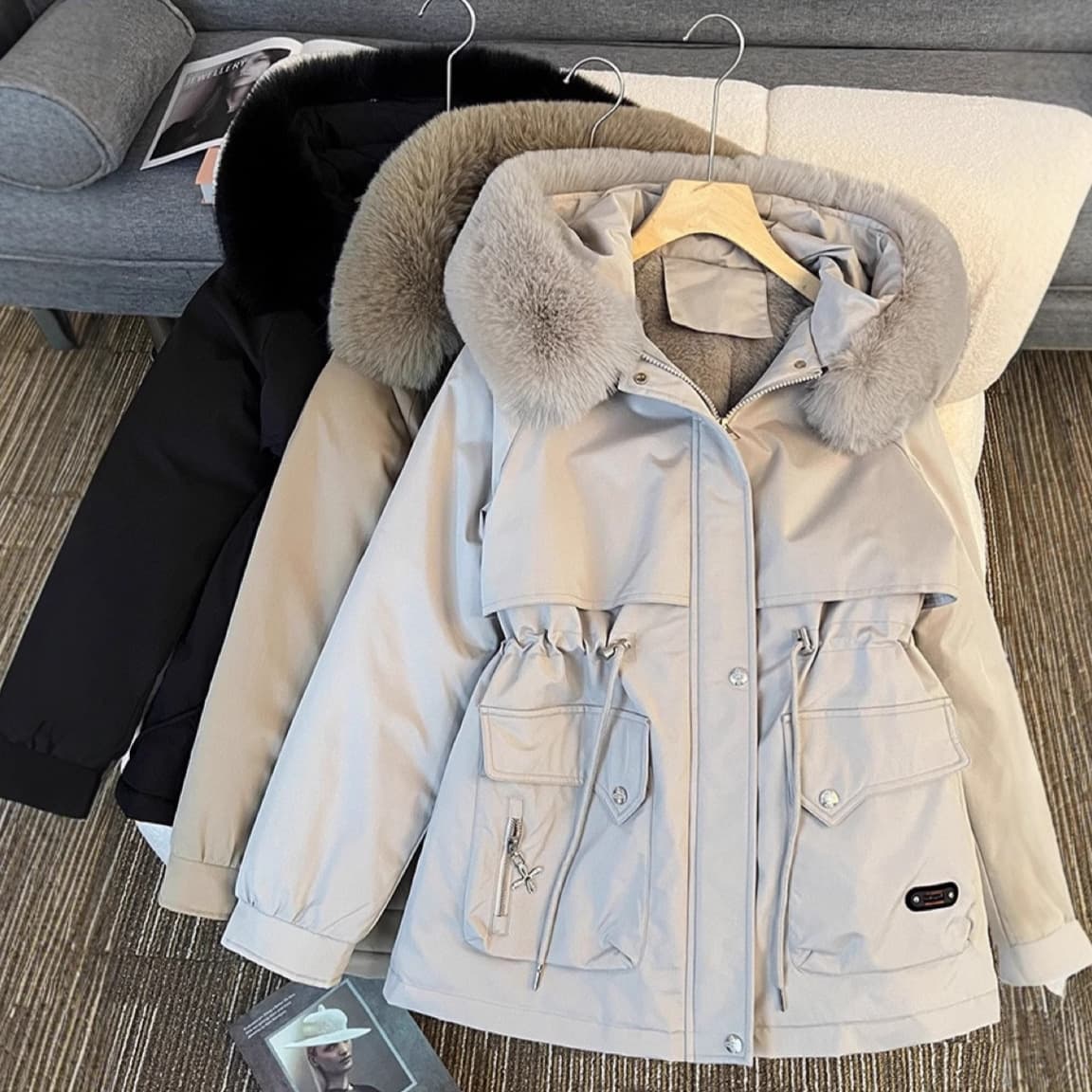 Women's Clothing Winter Coat With Faux Fur Collar, Oversized Short Puffer Jacket, Warm Thickened Quilted Outerwear, Casual Loose Fit, Zip-Up Hooded