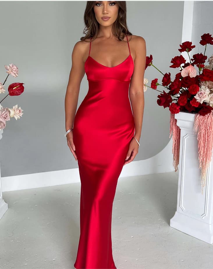 Sexy Halter Satin Dress, A New Autumn Fashion Backless Strappy Cinched-waist Long Dress