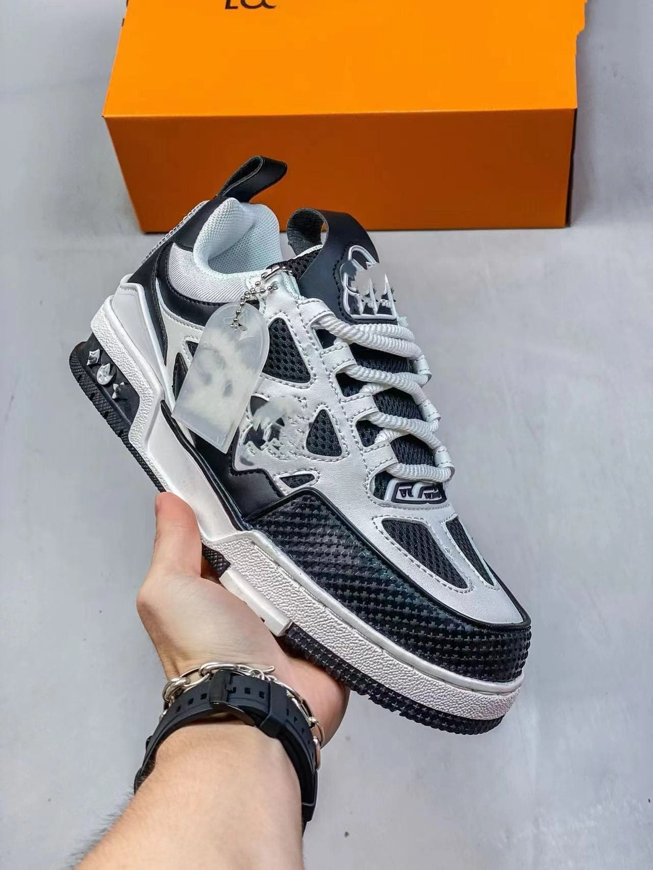 2024 Lous Tendance Marque Créateur De Mode Hommes Et Femmes Baskets Appartements Décontracté Rue Couple Chaussures Chaussures De Skateboard