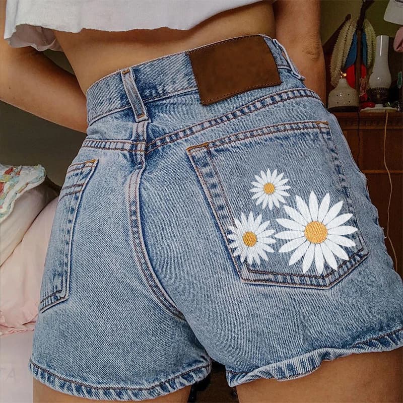women's denim shorts with printed pockets, short holiday style women's shorts