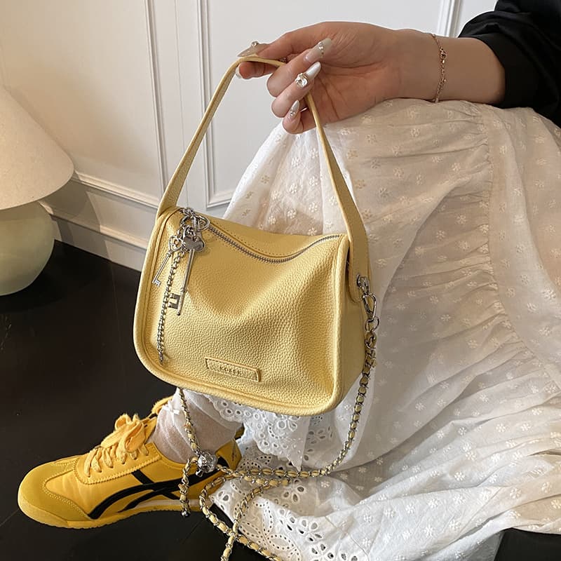2025 New Versatile Casual Handbag Large Capacity Chain Women's High-end Crossbody Bag For Women