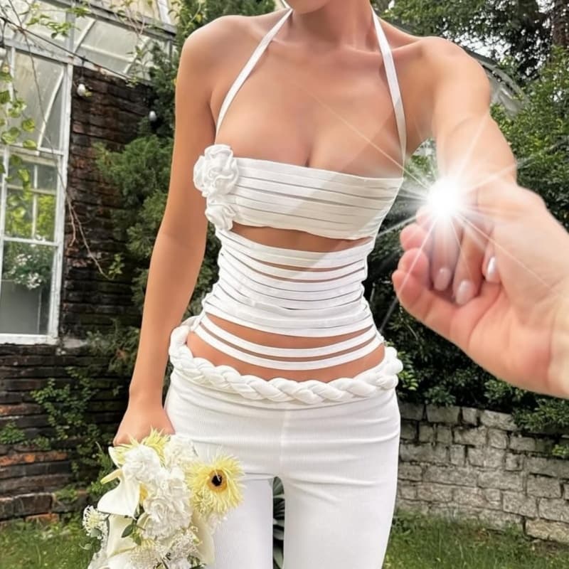 Ins European And American Style 2025 Spring New Sexy Hot Girl Three-dimensional Floral Fashion Design Slimming Halter
