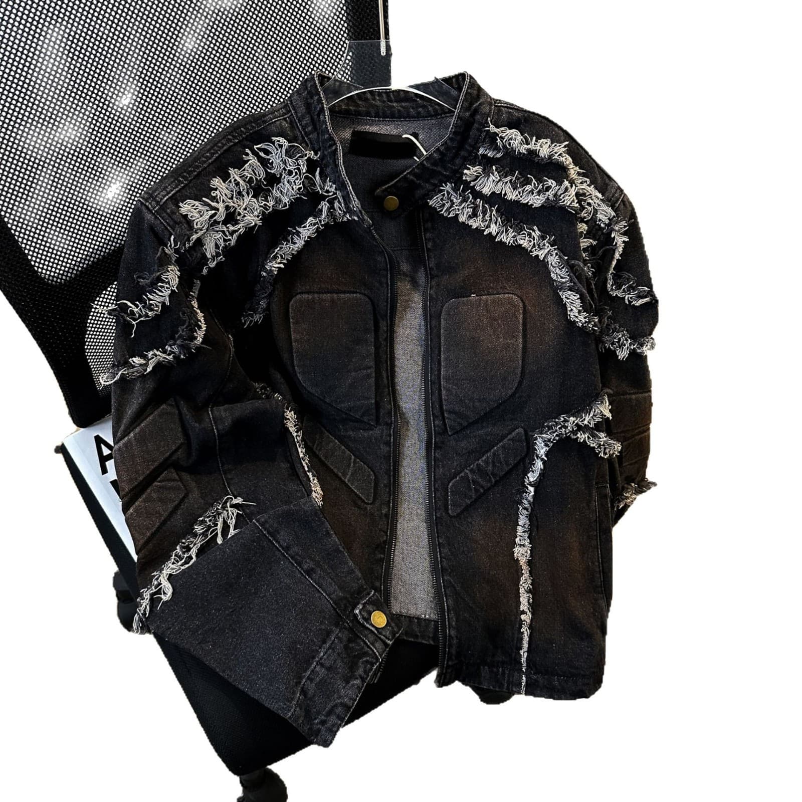 Embossed Rough Edge Shoulder Padded Denim Jacket Men's Spring And Autumn Retro European And American Popular Ruffian Handsome Top Stand-up Collar Tren
