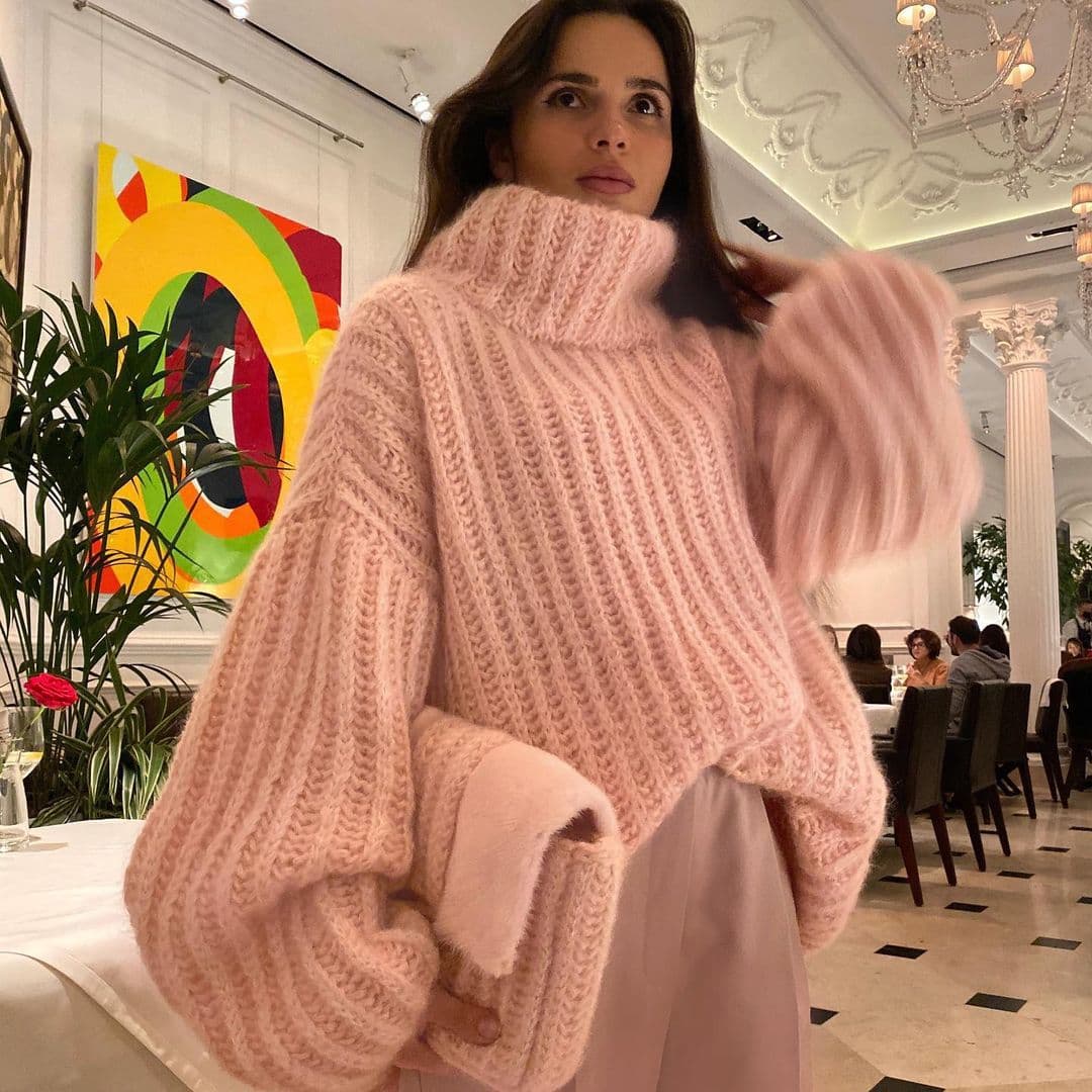 Women's clothing sweaters pullover women's fluffy long-sleeved sweaters