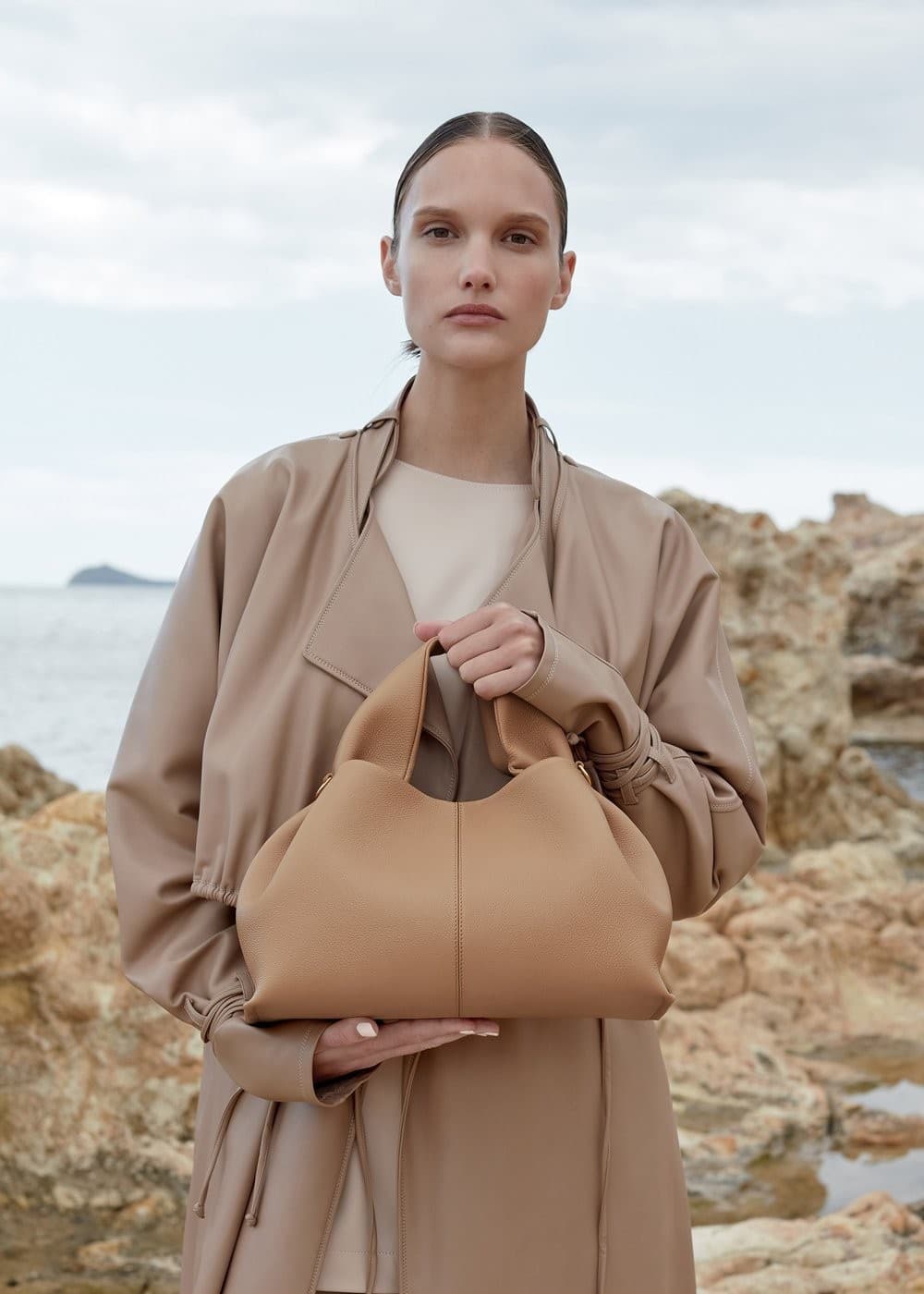Sac à lunch portable Cloud Dumpling pour femmes 2025, nouveau modèle tendance transfrontalier, style français, bandoulière simple