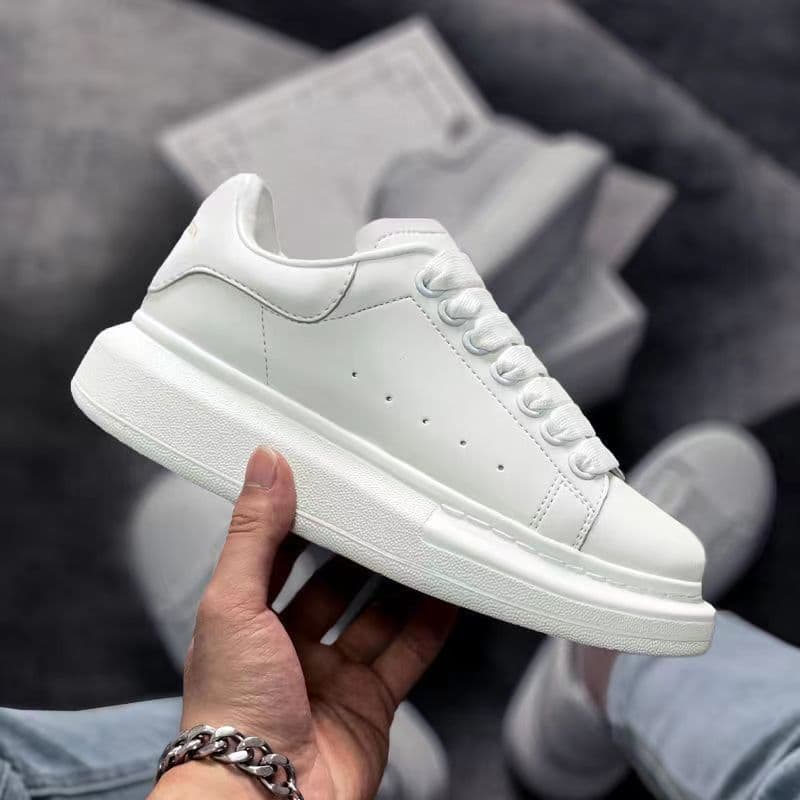 Chaussures pour hommes M CQueen noires, baskets compensées, chaussures blanches pour couples, chaussures décontractées, respirantes et polyvalente