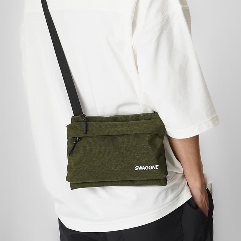 Men's Crossbody Bags Mobile Phone Bag Tide Brand Men's Messenger Bag Ladies Shoulder Bag Solid Color Street Neck Bag Men