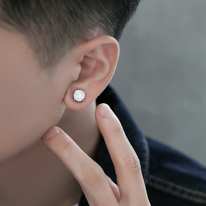 Magnetic Clip-On Earrings For Men, Hypoallergenic Titanium Steel Cubic Zirconia Stud Earrings, Non-Pierced Punk Style Single Earring