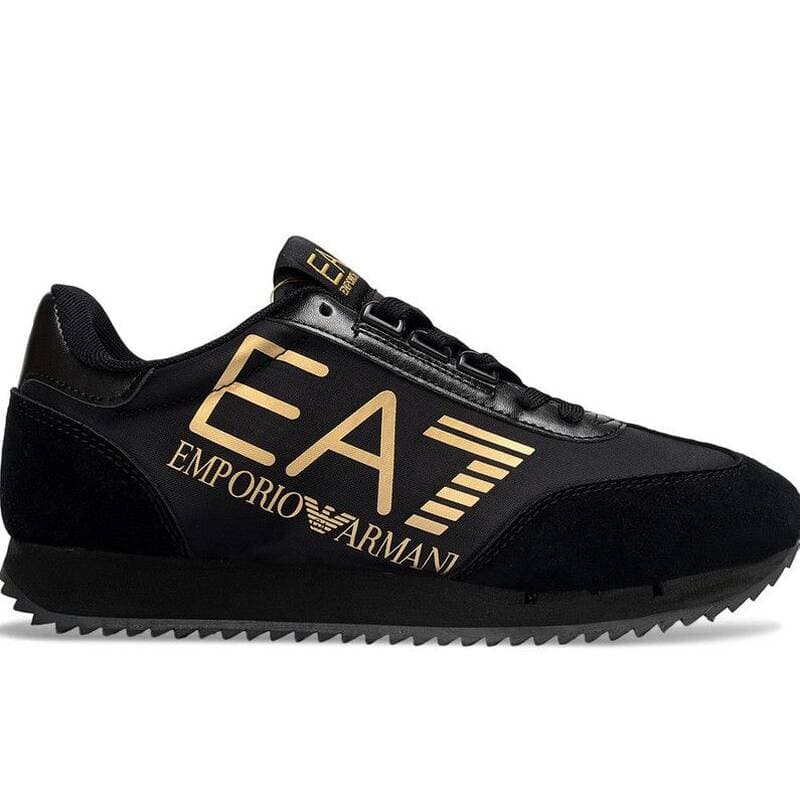 Nouvelles chaussures de randonnée basses EA7 en cuir d'Armani, fabriquées en cuir de vachette pleine fleur.