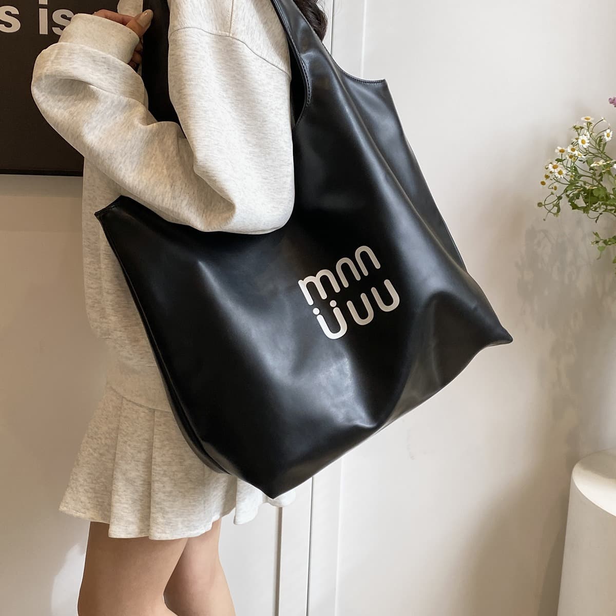 High-end large bag for women fashion texture shoulder bag large capacity tote bag popular commuter bag