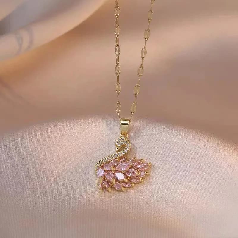 Nouveau collier pendentif cygne rose en cristal, orné de cristaux, pour femme. Collier luxueux en acier inoxydable doré, style coréen.