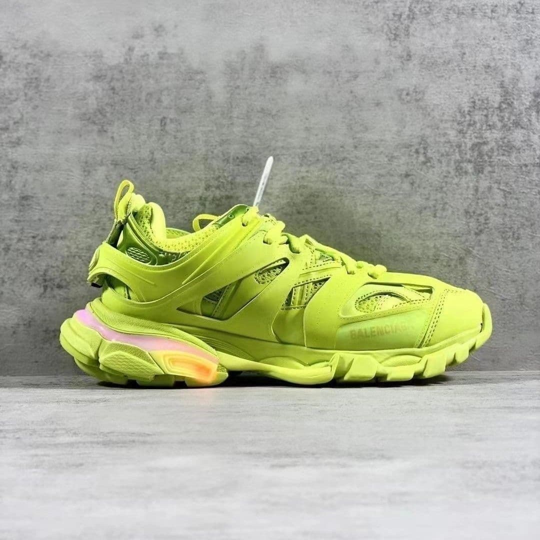 Nouvelles chaussures de sport décontractées Pure Original Paris Third Generation Dad Track 3.0 Retro à semelle épaisse rehaussante pour hommes