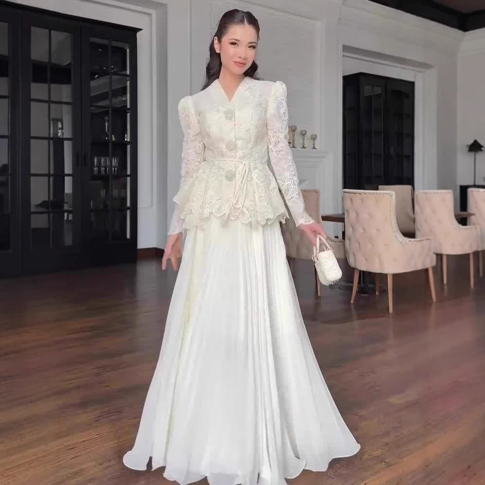"Elegant Autumn Long Sleeve Dress – Graceful Waist-Defining Maxi Dress With Flowy Skirt, Versatile Formal To Casual Wear For Women"