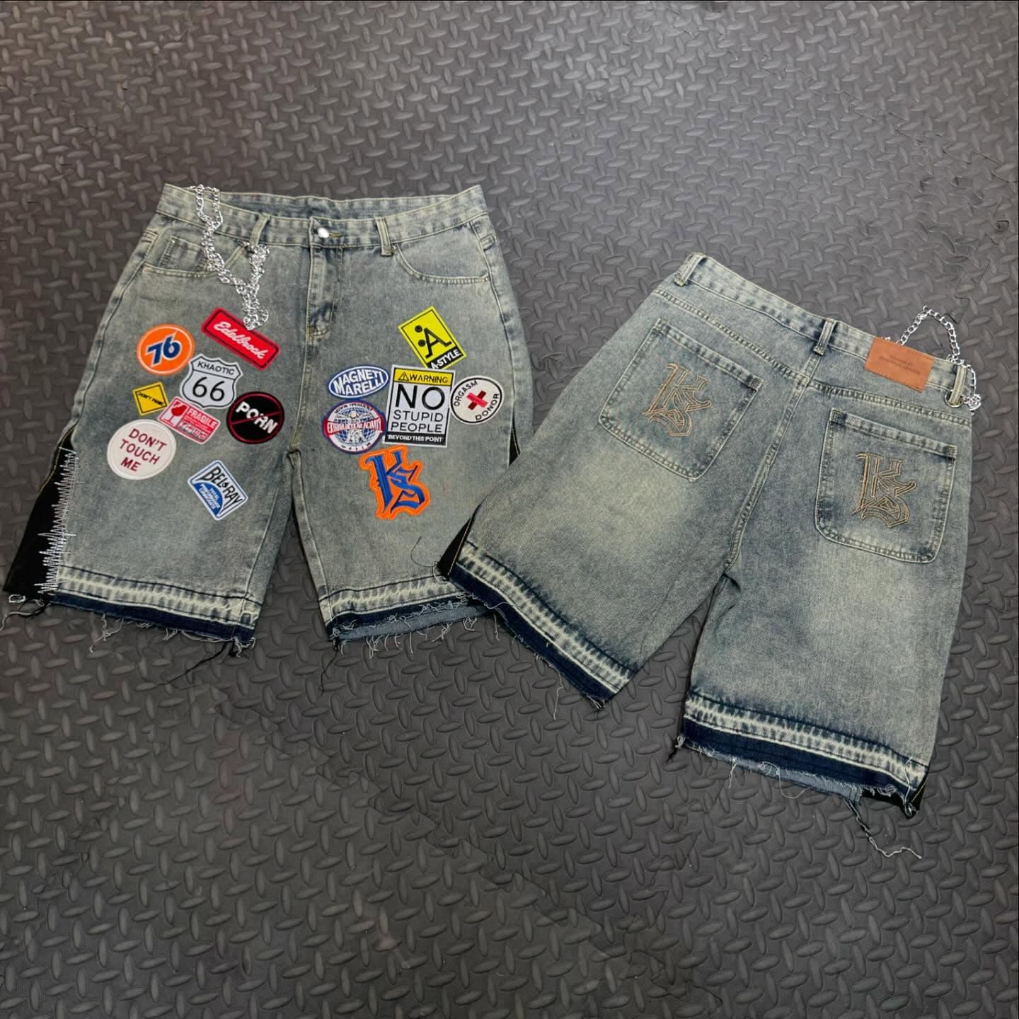 Streetwear Fiess Baggy Denim Men Women Haruku Hip Hop Cartoon Graphic Patch Jean Shorts Gothic Retro Blue Short Pants
