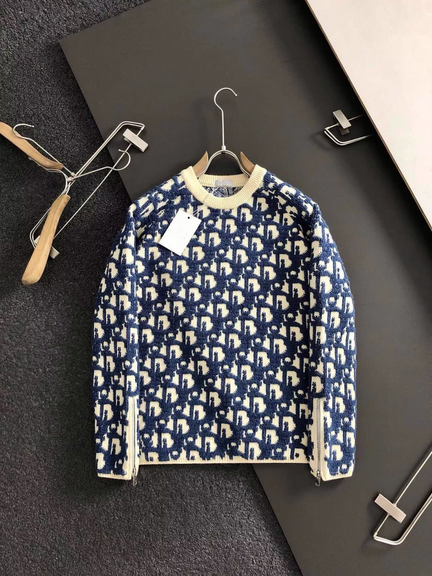Vêtements pour hommes Pull en tricot jacquard tendance à manches zippées et poids lourd Pull pour hommes Hiver Beau Mode Décontracté Tout Match