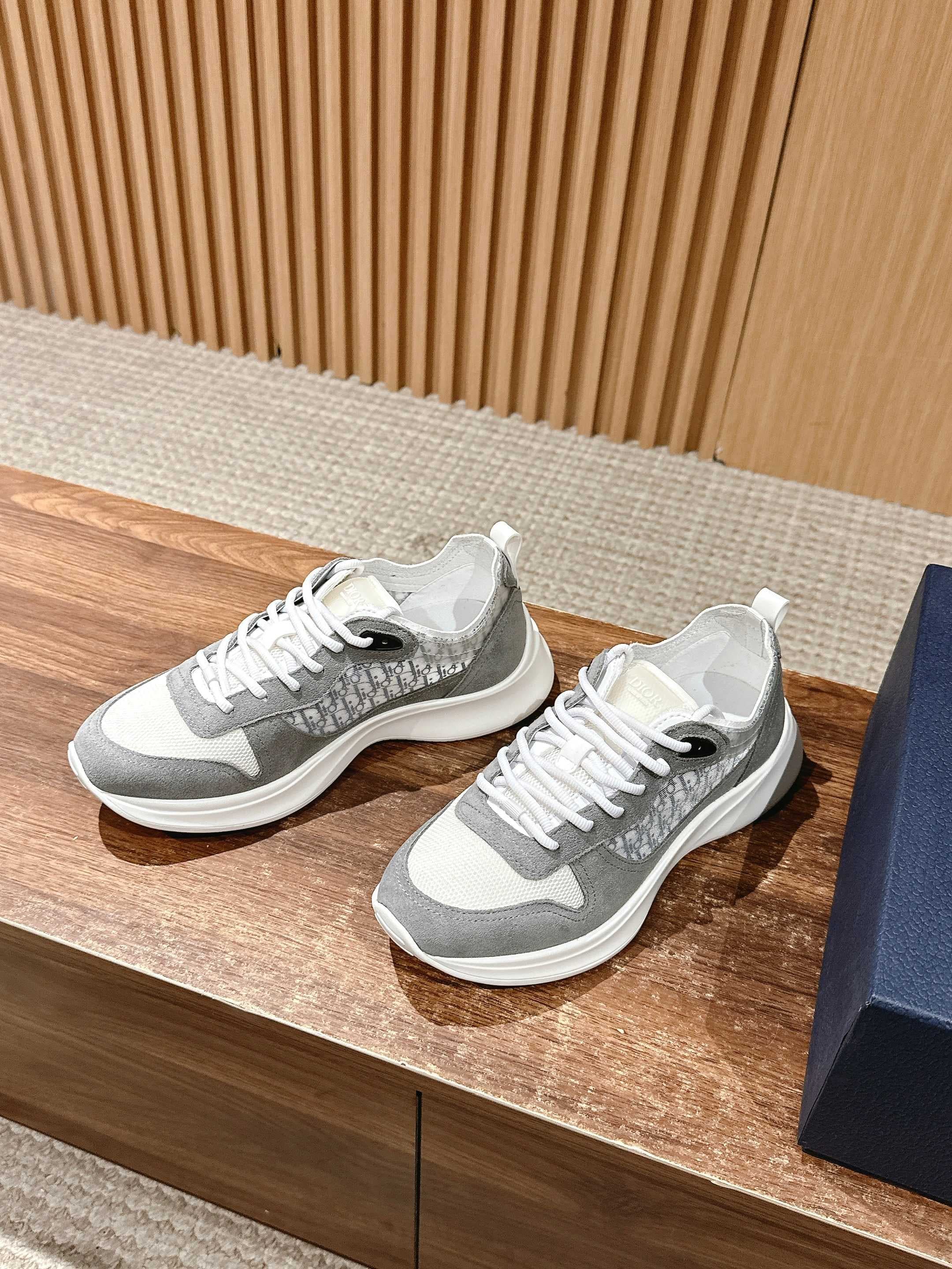 Baskets montantes tendance Pure Original CD B25 pour couples, style papa, chaussures décontractées et élégantes.