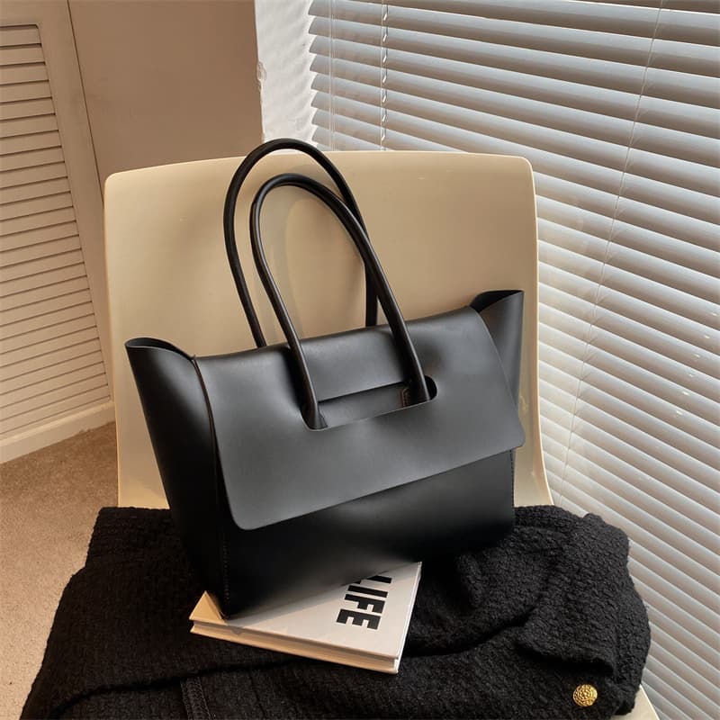 High-end Large Bag Women's Bag 2023 New Trendy Korean Version Large-capacity Handbag Retro Commuter Tote Bag