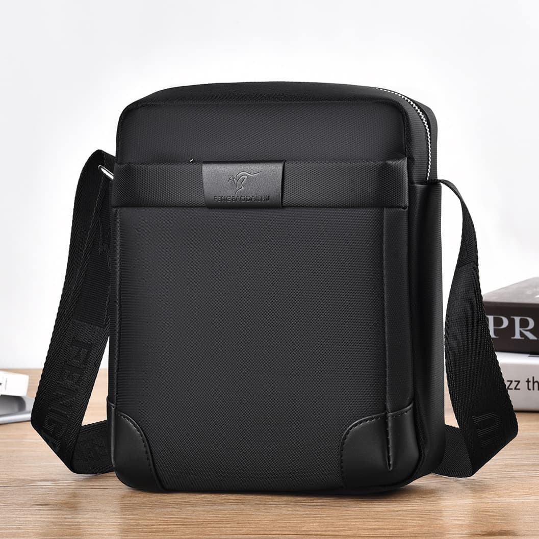 Men's Bags Fashion men's bag lightweight simple messenger bag shoulder bag men's bag casual bag sports waterproof cloth backpack