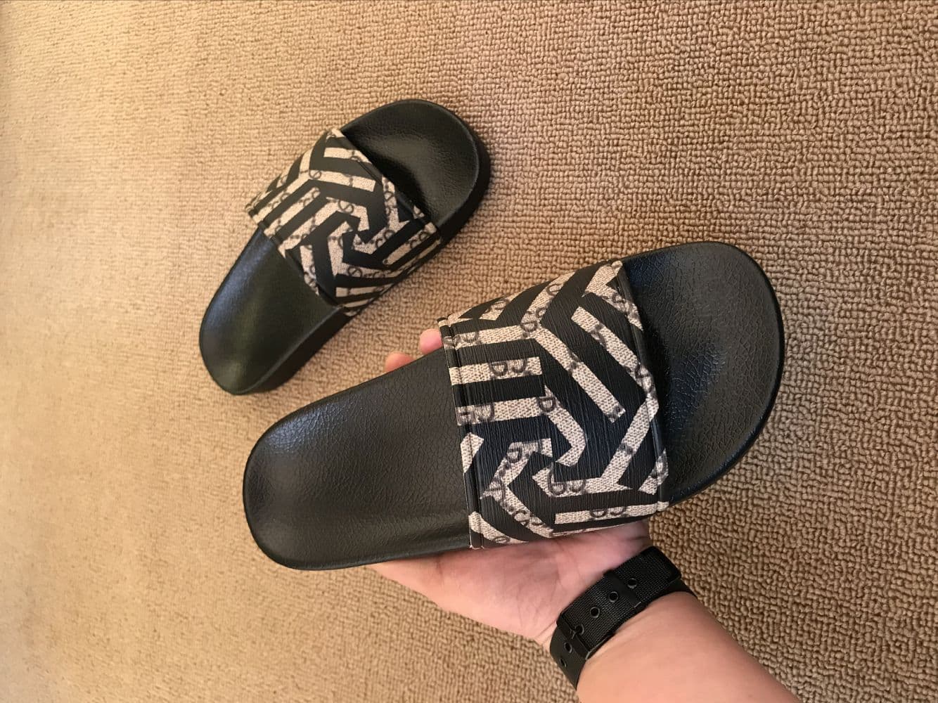Chaussons d'été, décontractés pour hommes, pantoufles d'extérieur, unisexes, pantoufles pour couple, version coréenne, pantoufles abeille, plag