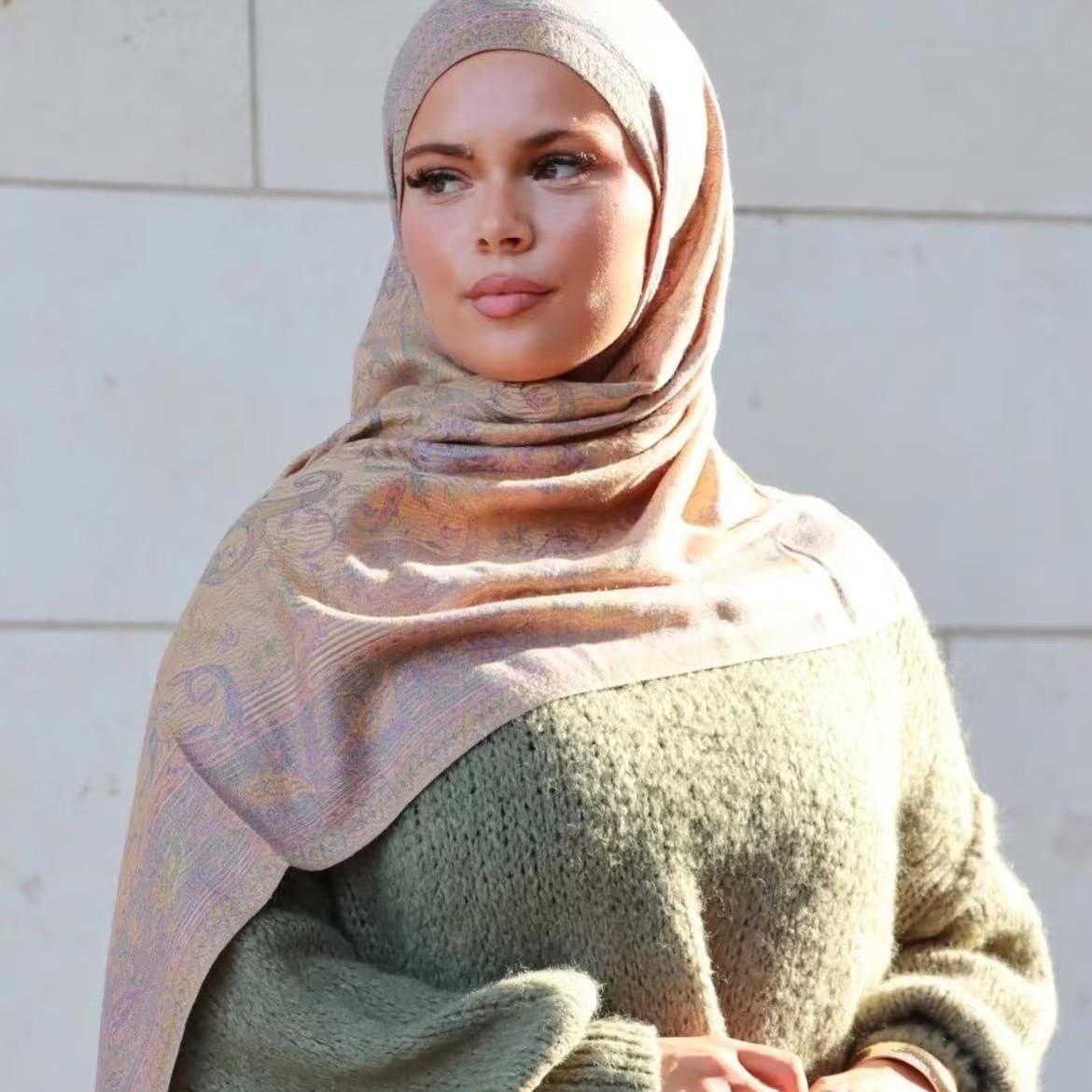 Muslim headscarf Popular Ethnic Style Cashew Pattern Jacquard Fringe Scarf Woman Shawl Woman