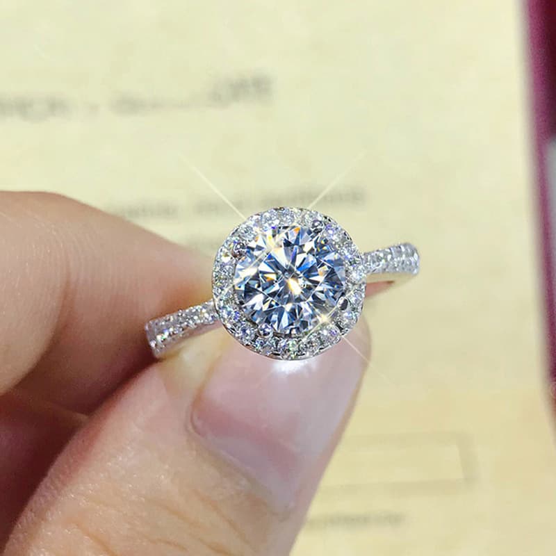 Zhenrong's New Simulated Mosang - Female Internet Celebrity Broadcast Instagram Group Inlaid with Zircon Live Ring