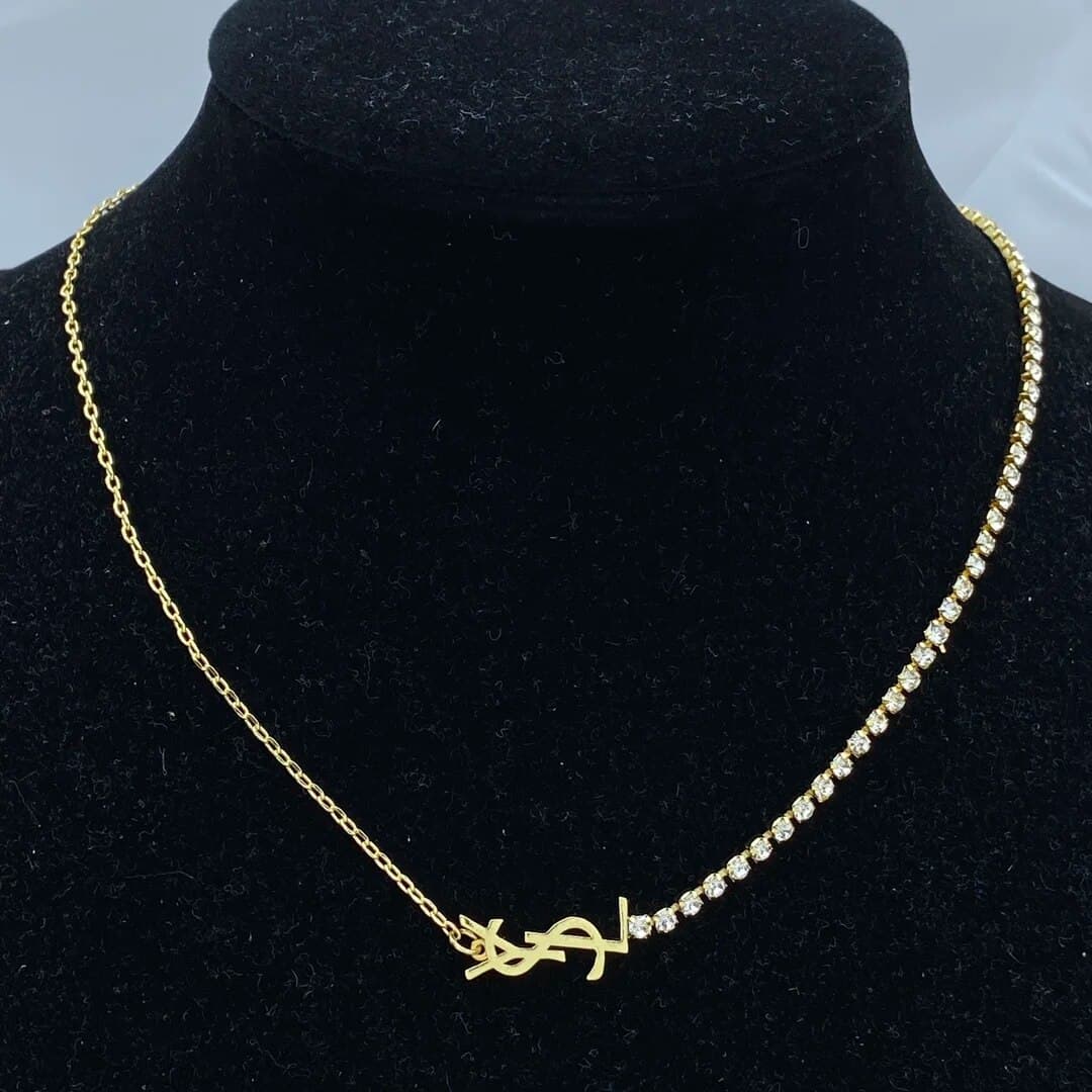 Collier avec logo YSLTM SAINT LAURENTTM pour femme