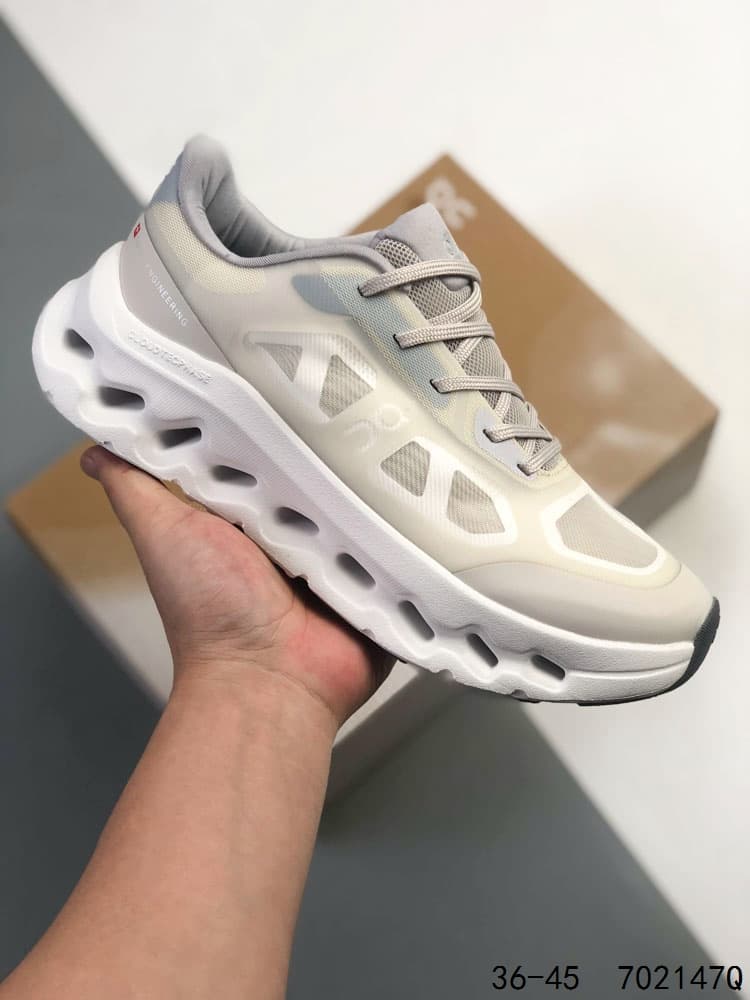 Sur Cloudtilt Remix - Chaussures de course confortables et polyvalentes pour hommes et femmes