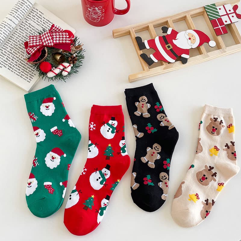 Unisex Christmas Crew Socks, High-Street Festive Socks, Cotton Blend Streetwear Holiday Accessories