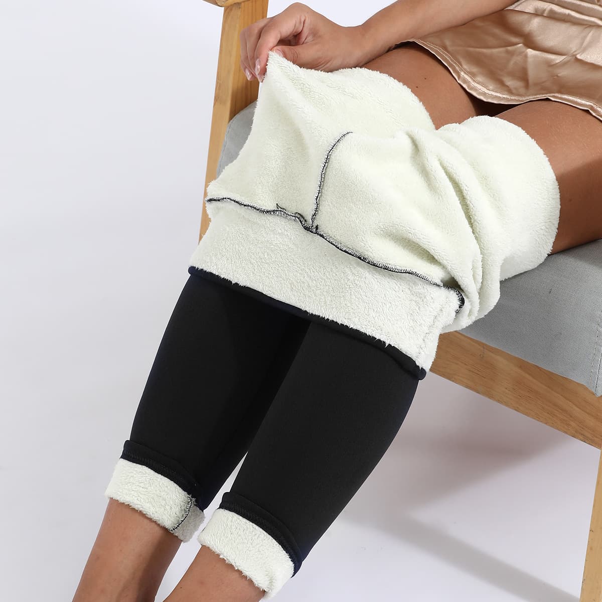 Women's clothing popular spot large size plus velvet tight warm pants autumn and winter lamb velvet thickened stretch leggings for women