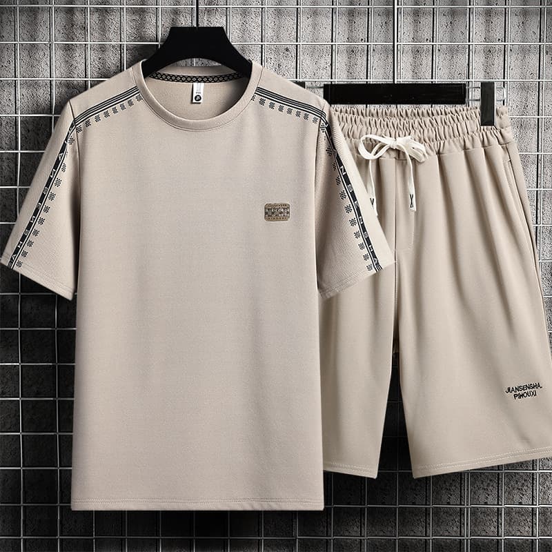 Men's Clothing Short sleeved suit men's summer five point sleeve t shirt teenagers loose short sleeved shorts casual sports a complete set of clothes