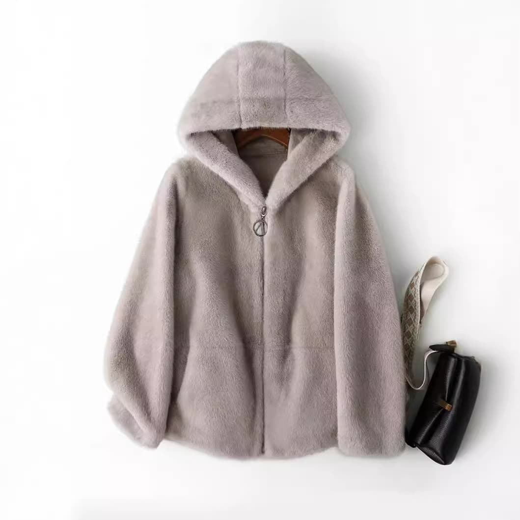 Women's Clothing autumn and winter golden mink coat women's short hooded snow mink mink fur environmentally friendly fur coat