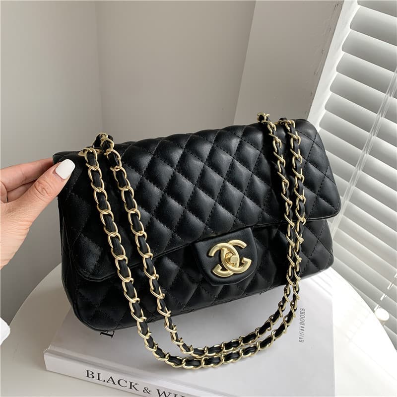 Sac transfrontalier Nouveau sac pour femme en gros 2023 Sac messager à bandoulière de mode européenne et américaine Sac à chaîne en diamant tou