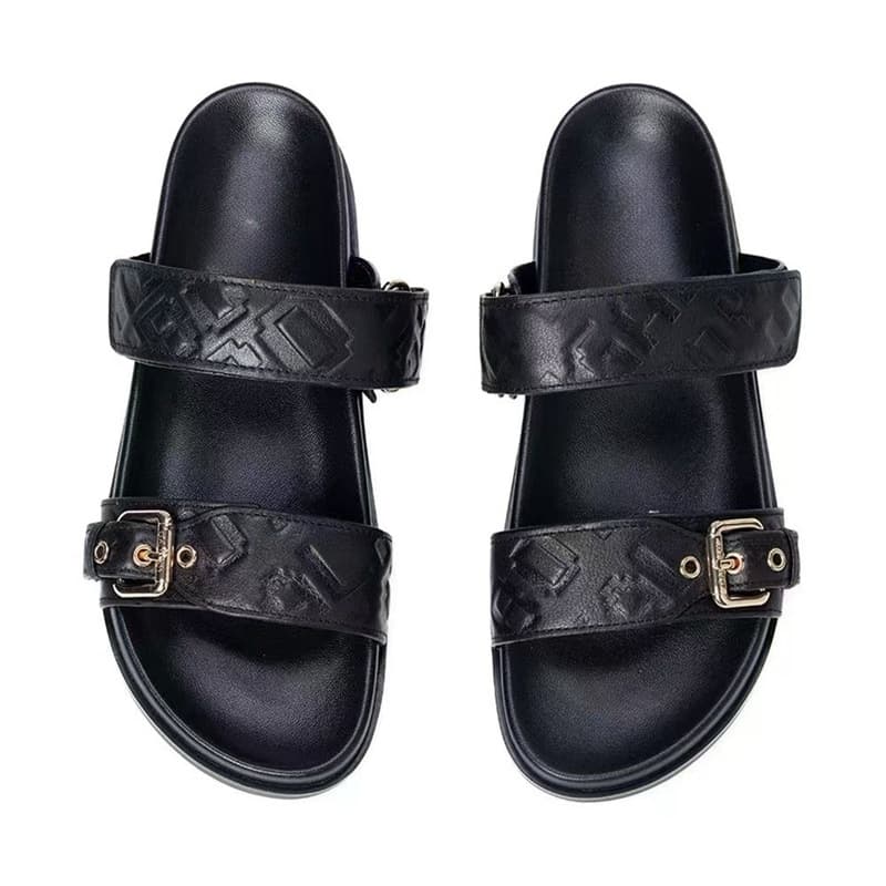 Women's Flat Sandals With Metal Buckle (Chunky Sole, Comfortable Beach Slides - Fashionable & Versatile Summer Shoes)​​