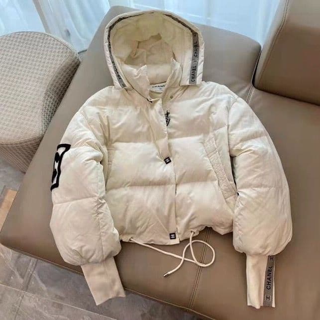 Veste d'hiver 2026, modèle tendance streetwear décontracté à capuche, en coton noir et blanc, avec inscription