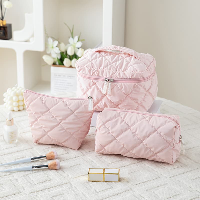 Down Cosmetic Bag Three Piece Set Large Capacity High Value Portable Waterproof Wash Bag Diamond Lattice Cosmetic Storage Bag