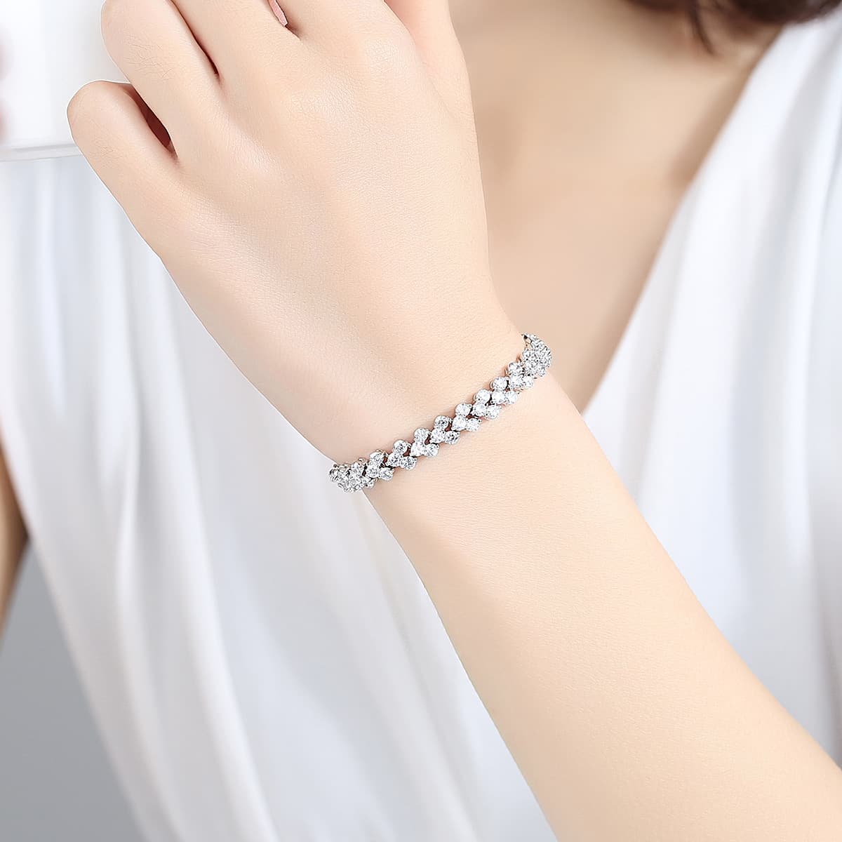 Charm Bracelets Roman Love Bracelet Fashion Zircon Women's Bracelet Gemstone Bracelet Gift Jewelry