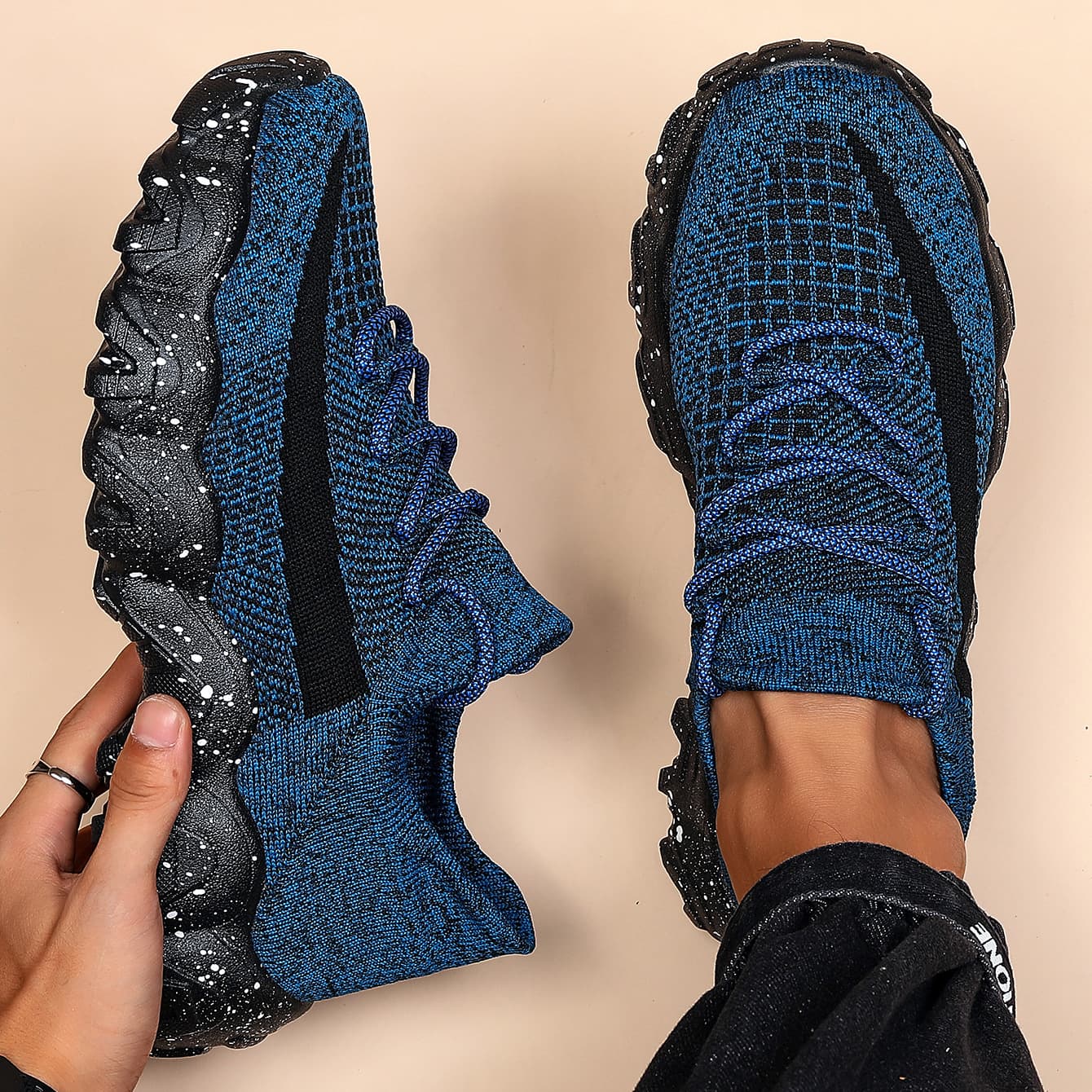 Men’s Shoes Large Size Sports Men's Shoes Breathable Flying Knit Socks Shoes Lace Up Large Size Casual Running